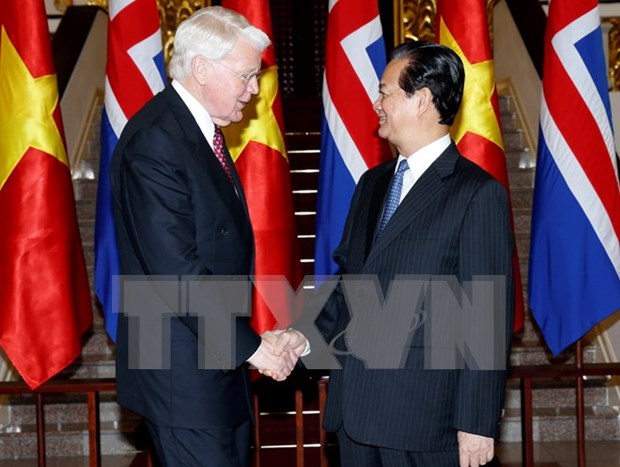 Dirigentes vietnamitas dan bienvenida a presidente islandes hinh anh 2