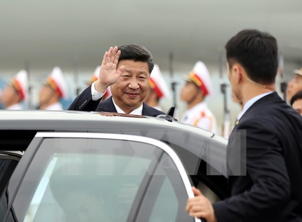 Llega Xi Jinping a Vietnam para iniciar visita estatal hinh anh 1