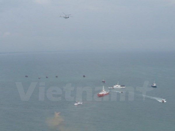 Vietnam realiza mayor ensayo de busqueda y rescate aereo hinh anh 1