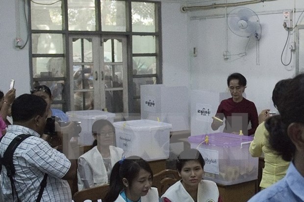Publican resultados preliminares de elecciones birmanas hinh anh 1