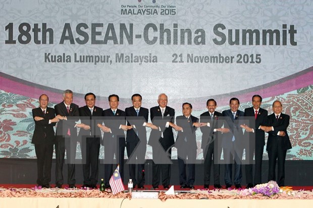 Premier:Mantener la paz es interes y responsabilidad de ASEAN y sus contrapartes hinh anh 1