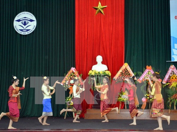 Rememoran fiesta nacional de Laos en Hanoi hinh anh 1