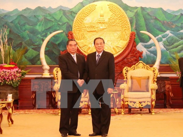 Asiste miembro del Buro Politico del PCV a aniversario 40 de Laos hinh anh 1