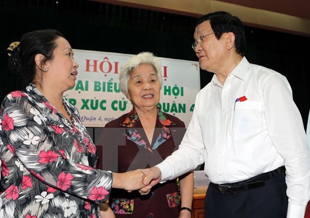 Presidente vietnamita sostiene contactos con electores hinh anh 1