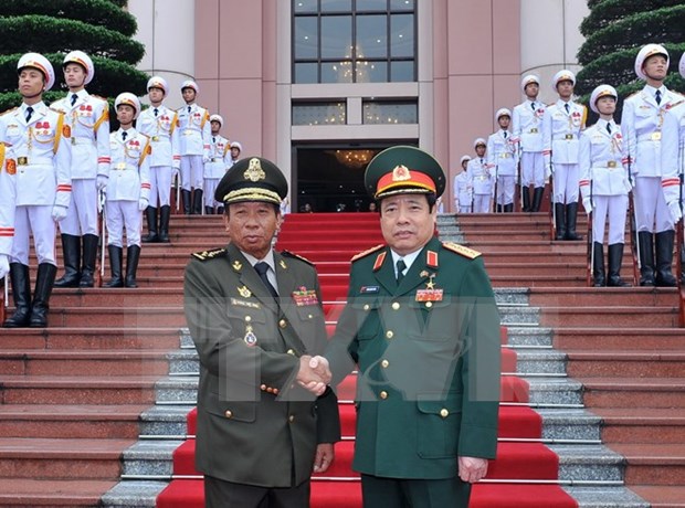 Firman Vietnam y Cambodia plan de cooperacion en defensa hinh anh 1