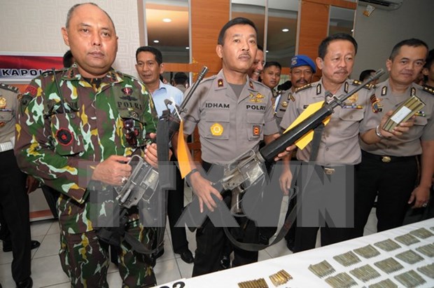 Policia indonesia decreta maxima alerta antiterrotirsta hinh anh 1