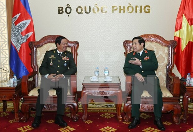Vietnam dispuesto a fomentar solidaridad con Cambodia hinh anh 1