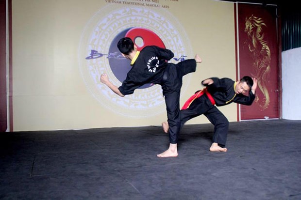 Artes marciales del pueblo etnico Mong en Hanoi hinh anh 1