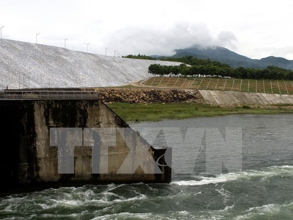 Inauguran central hidroelectrica Ban Chat y pone en marcha generador 1 de Huoi Quang hinh anh 1