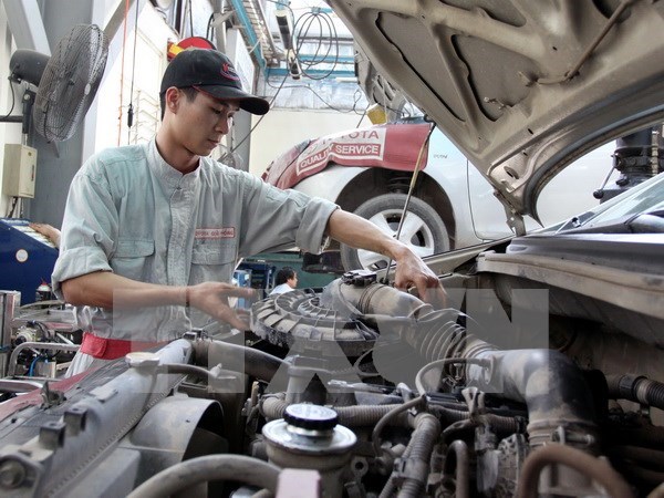 Comienza Toyota Vietnam revision de unos 20 mil autos por fallo en ventanillas hinh anh 1