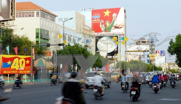 Ciudad Ho Chi Minh, emprendedor de novedosas politicas en Renovacion hinh anh 1