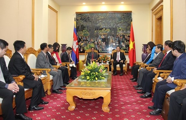 Vietnam y Cambodia cooperan en garantia de seguridad y orden social hinh anh 1
