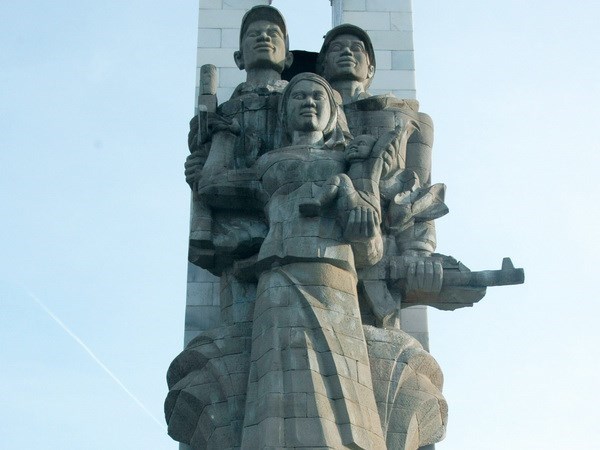 Cambodia repara monumento dedicado a combatientes internacionalistas vietnamitas hinh anh 1