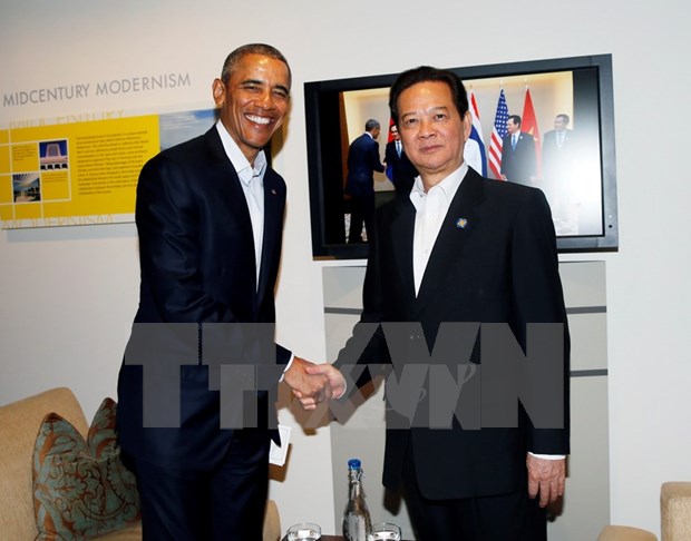 Nguyen Tan Dung y Obama se reunen al margen de Cumbre ASEAN- EE.UU. hinh anh 1