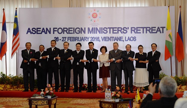 Vietnam urge a ASEAN promover protagonismo en solucion de desafios regionales hinh anh 1