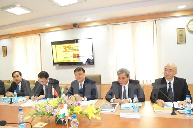 Vietnam y la India buscan expandir cooperacion comercial hinh anh 1