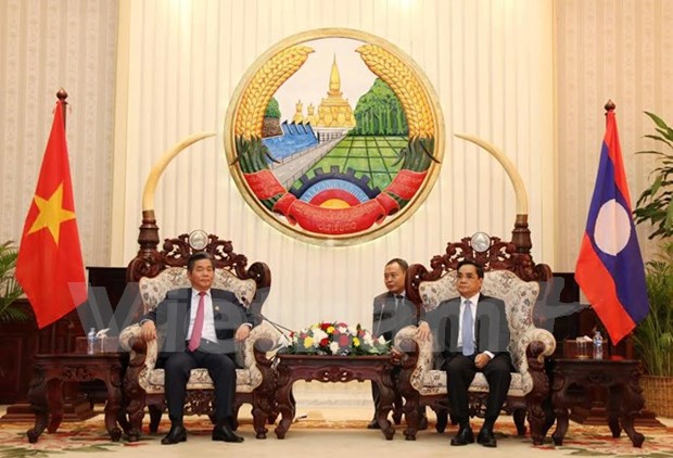 Elogian cooperacion entre ministerios de Planificacion e Inversion de Vietnam y Laos hinh anh 1