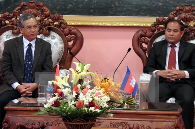 Localidades vietnamita y camboyana buscan oportunidades de cooperacion hinh anh 1