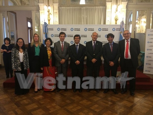 Vietnam promueve intercambio comercial en Argentina hinh anh 1