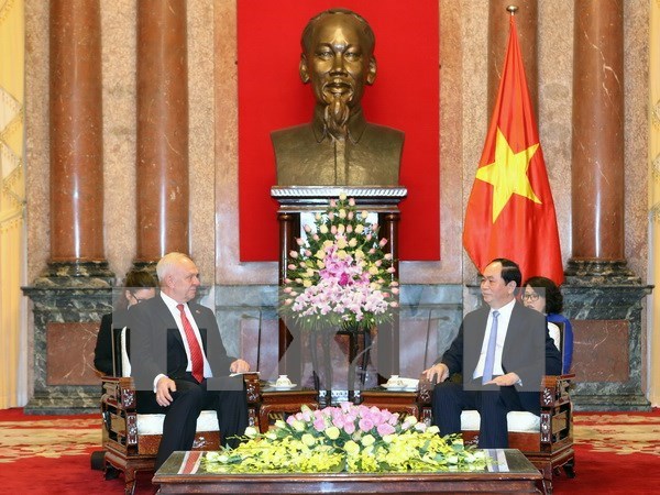 Rusia - alta prioridad en politica exterior de Vietnam, afirma presidente hinh anh 1