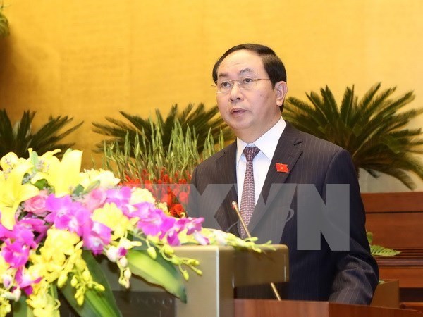 Lideres recien elegidos de Vietnam reciben felicitaciones extranjeras hinh anh 1