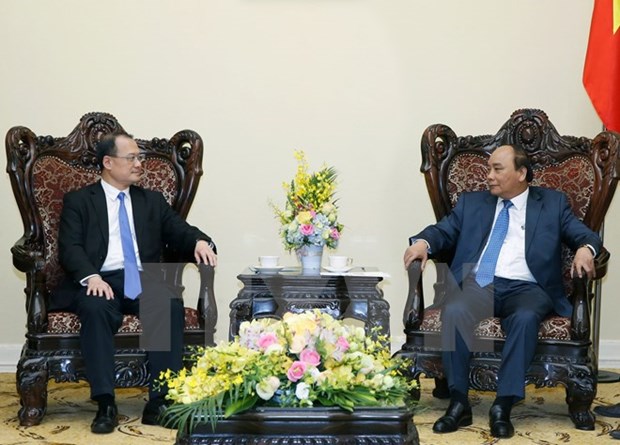 Premier vietnamita recibe a empresario hongkones hinh anh 1