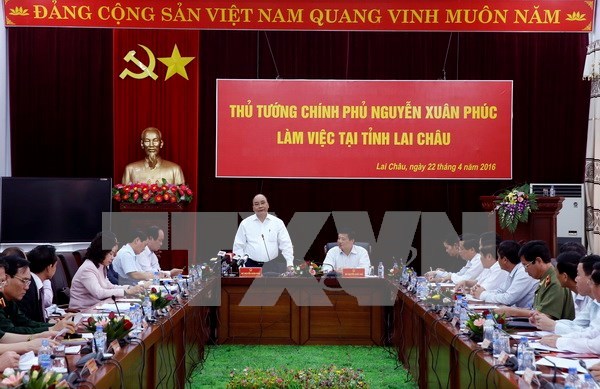 Premier urge a desarrollar infraestructura y economia de Lai Chau hinh anh 1
