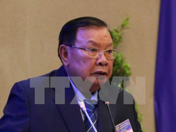 Nuevo presidente laosiano iniciara hoy visita a Vietnam hinh anh 1