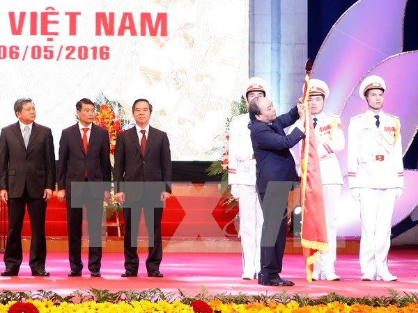 Primer ministro vietnamita urge facilitar acceso de poblacion y empresas a creditos hinh anh 1