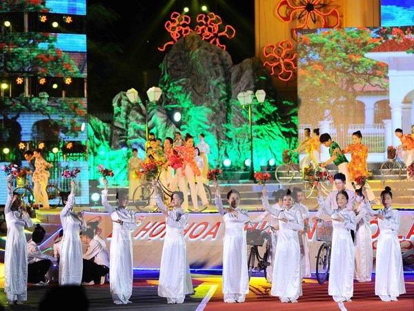 Apertura del quinto festival de framboyan en ciudad de Hai Phong hinh anh 2