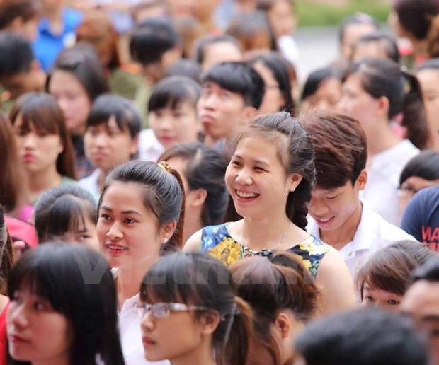 Elecciones generales: Estudiantes se incorporan a gran fiesta de pueblo hinh anh 2