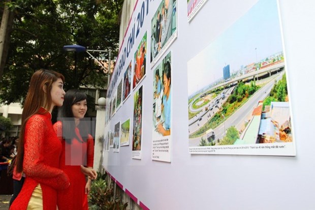 Exposicion fotografica de Patrimonios mundiales vietnamitas en Sudcorea hinh anh 1