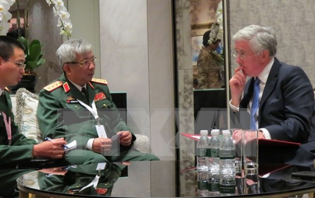 Vietnam promueve cooperacion en defensa con UE, Reino Unido e Italia hinh anh 1
