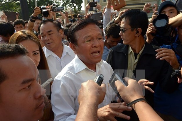 Camboya: Prohiben salida del pais a lider opositor hinh anh 1
