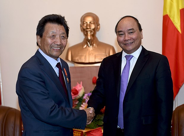 Prosigue premier vietnamita tensa agenda en Mongolia hinh anh 1