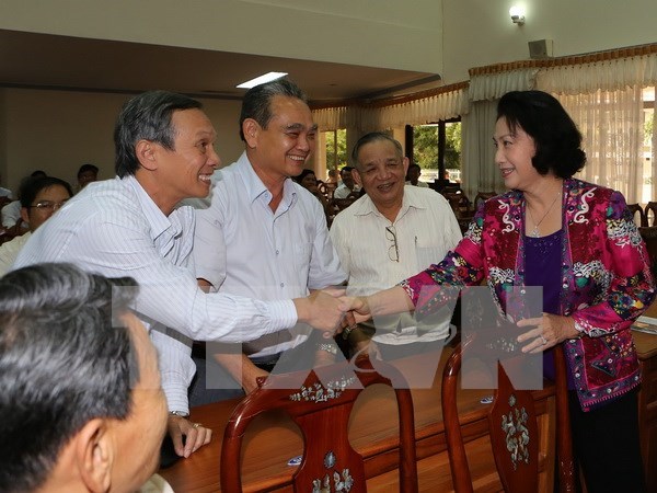 Lider parlamentaria mantiene contacto con electorado de Can Tho hinh anh 1