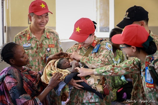 Mujer soldado vietnamita: feliz de vivir y dar el maximo hinh anh 3