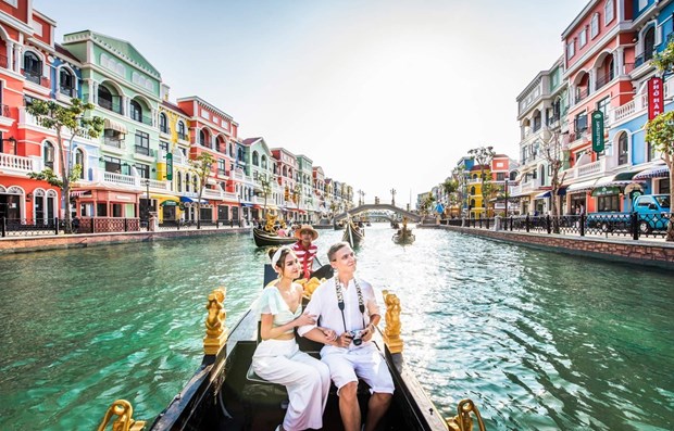 Fortalece Vietnam vinculos con ASEAN para restaurar turismo de manera sostenible hinh anh 3
