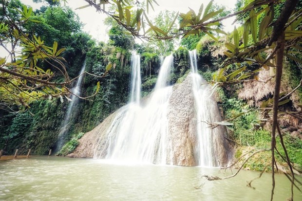 Sellos postales reflejan cuatro famosas cascadas de Vietnam hinh anh 2