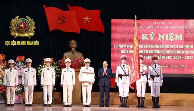 Enaltecen aportes de Academia de Seguridad Popular de Vietnam a defensa nacional hinh anh 1