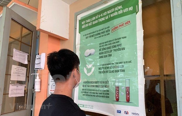 Aumenta tendencia de contagios de VIH/SIDA entre adolescentes vietnamitas hinh anh 1