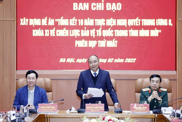 Exigen garantizar calidad de balance de estrategia de defensa nacional de Vietnam hinh anh 1