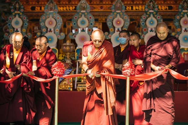 Entregan el certificado para el “Espacio Cultural y Espiritual” del Budismo Vajarayana hinh anh 1