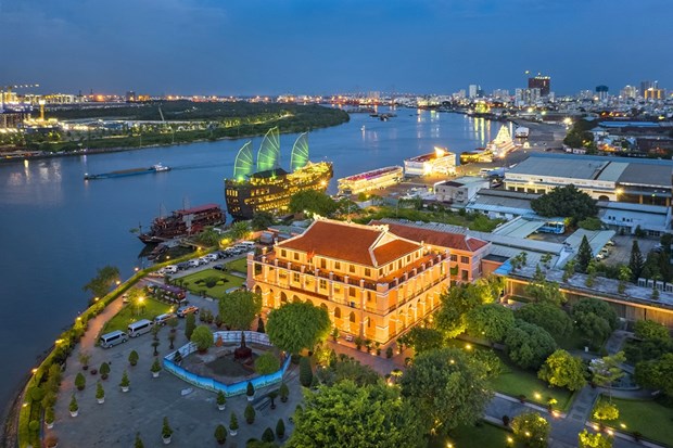 Promueven valores culturales de Vietnam a los ojos de amigos internacionales hinh anh 1