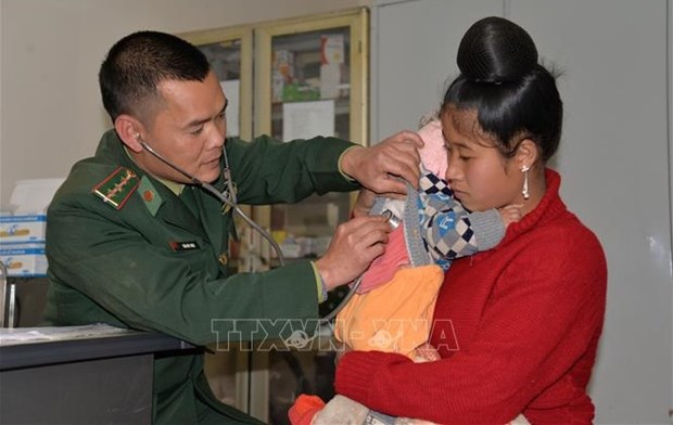 Aprueban programa de medicos militares y civiles para la mejora de sanidad publica en Vietnam hinh anh 1