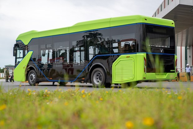 100% de autobuses de Vietnam utilizaran energia verde a partir de 2025 hinh anh 2