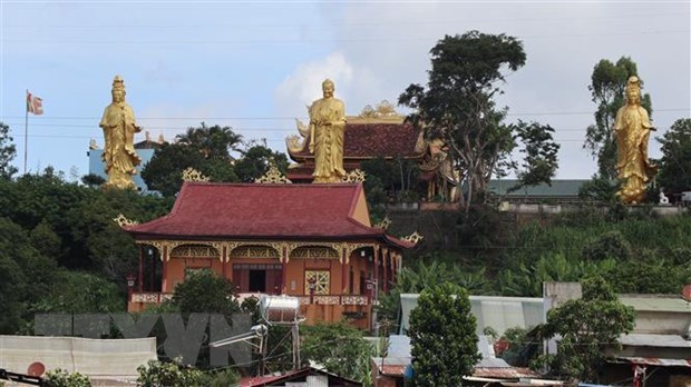 La aldea con mas pagodas en Vietnam hinh anh 2