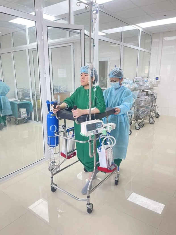 Trasplante de pulmon reporta nuevo hito para Vietnam hinh anh 4