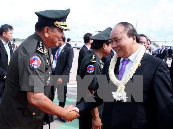 Premier vietnamita concluye con exito participacion en novena Cumbre de CLV hinh anh 1