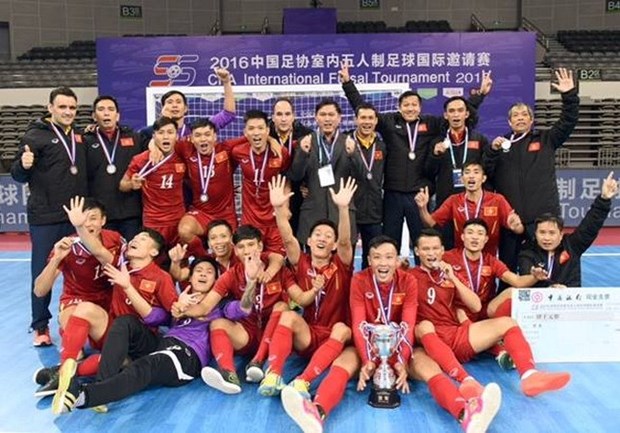 Vietnam gana plata en torneo internacional de futbol sala en China hinh anh 1